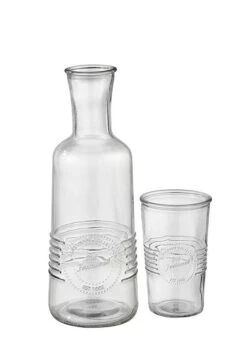 APS Glaskaraffe 1,0 Liter Mit Trinkglas 300 Ml Im Old-Fashioned Design -APS 419e7348 3fb4 4f2a 99dd 97ea80697e5d